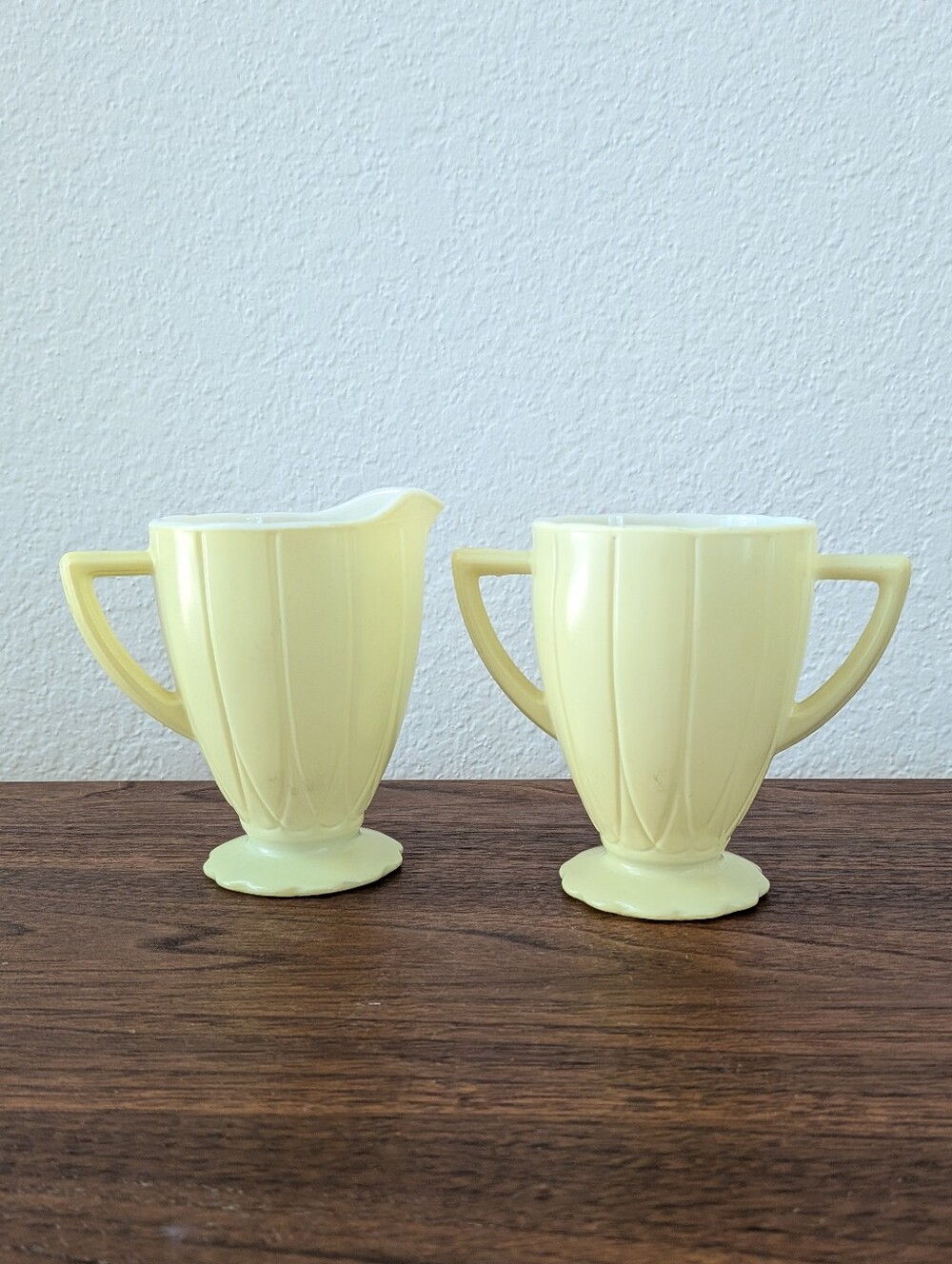 Vintage Hazel Atlas Platonite Cream & Sugar in Newport (Hairpin) Pattern Yellow